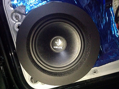 奔馳GLK300汽車音響改裝,深圳百樂匯汽車音響