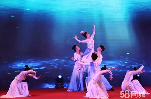 點亮慶典，演繹精彩——本地專業(yè)演藝團一站式慶典服務指南